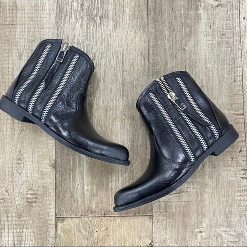 JBLA by Linea Pelle (Anthropology) Leather Alex Bootie